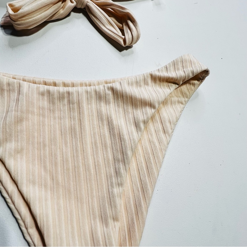 Beige Ribbed‎ Bikini Set - Picture 2 of 3